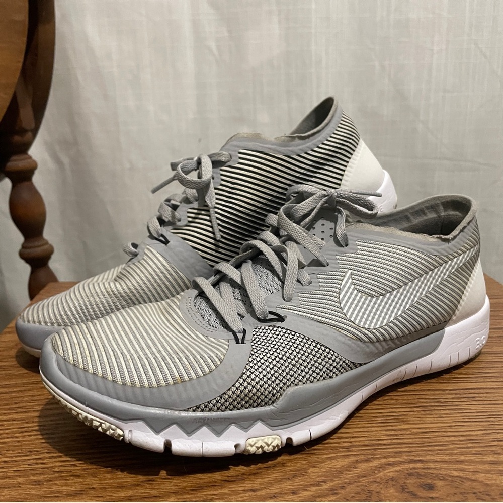 Nike Free Trainers 3.0 v4 wolf grey, Mens Size 7.5